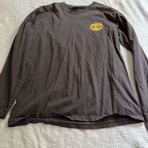 Comfort colors tee size medium
